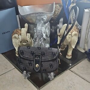 Vintage Dooney & Bourke Mongram Wristlet W/Duck Charm EUC!